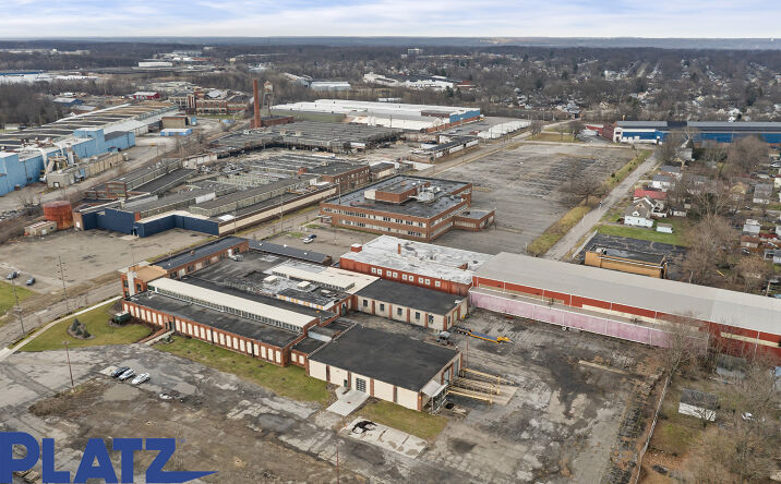 Pictures of Industrial property located at 310-408 Dana, Warren, OH 44483 for sales - image #1