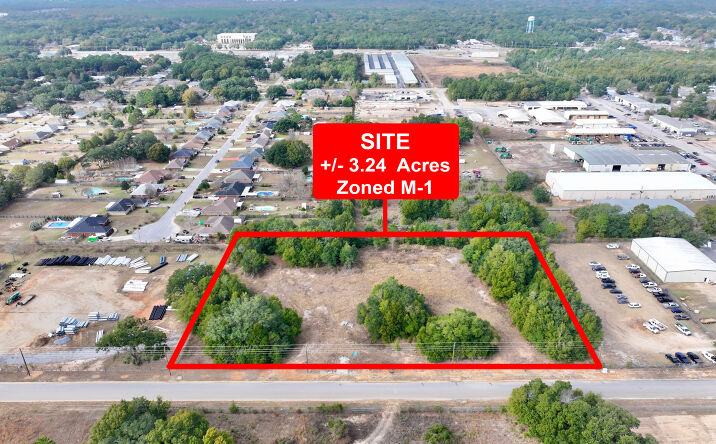 Pictures of Land property located at Trump Blvd, Milton, FL 32583 for sales - image #1