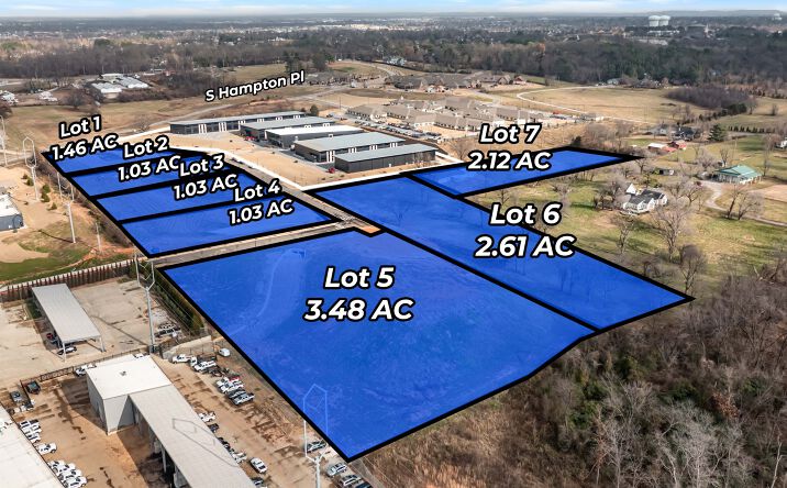 Pictures of Land property located at 2112 S 31st St, Rogers, AR 72758 for sales - image #1