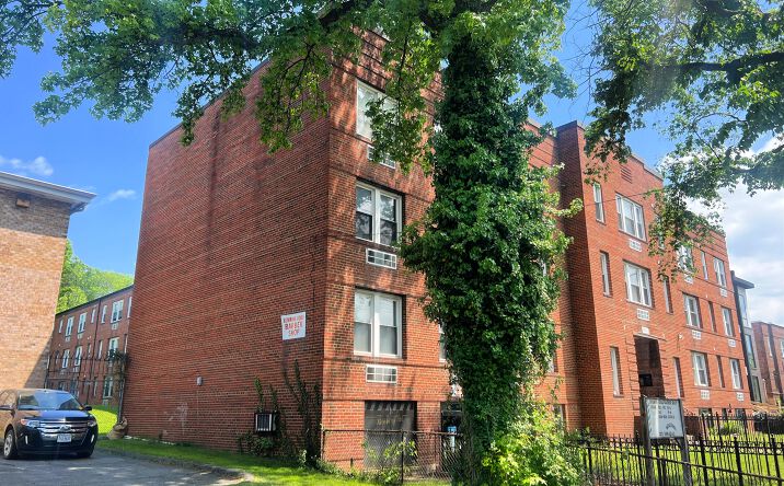 Pictures of Multifamily, Mixed Use property located at 4228 Benning Rd NE, Washington, DC 20019 for sales - image #1