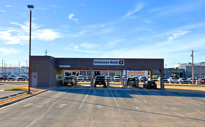 Pictures of Retail property located at 8716 Glade Ave, Oklahoma City, OK 73132 for sales - image #1