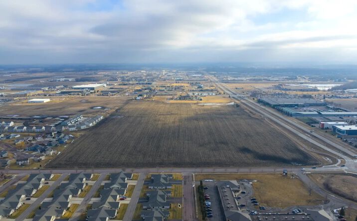 Pictures of Land property located at US-22 + North Victory Dr, Mankato, MN 56001 for sales - image #1