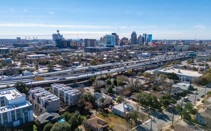 Pictures of Land, Mixed Use, Multifamily property located at 715 E Elmira St., San Antonio, TX 78212 for sales - image #1