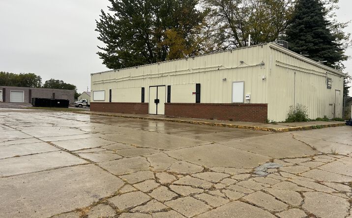 Pictures of Retail property located at 709 First Ave, Rock Rapids, IA 51246 for sales - image #1