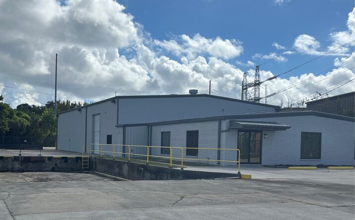 Pictures of Industrial property located at 333 River Rd, Jefferson, LA 70121 for sales - image #1