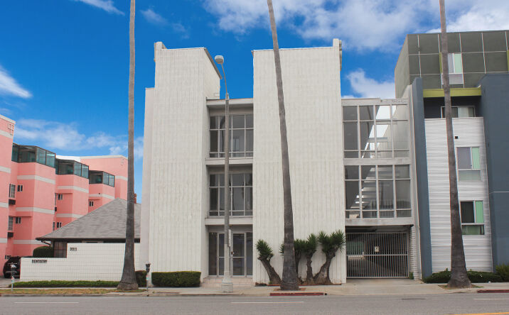 Pictures of Mixed Use, Office property located at 3017 Santa Monica Blvd, Santa Monica, CA 90404 for sales - image #1