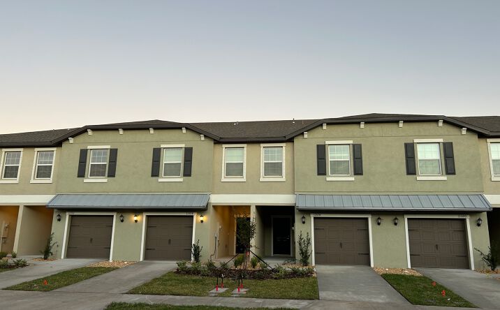 Pictures of Multifamily property located at 11332 65th Ter E, Palmetto, FL 34221, 11324 65th Ter E, Palmetto, FL 34221, 6142 Whetstone Ct, Palmetto, FL 34221, 6148 Whetstone Ct, Palmetto, FL 34221, 6156 Whetstone Ct, Palmetto, FL 34221 for sales - image #1