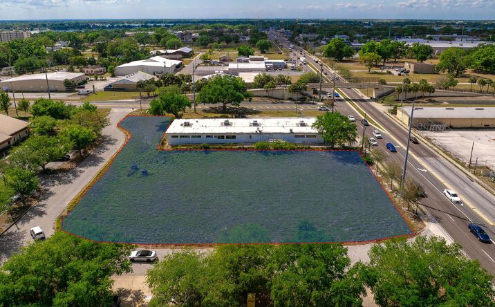 Pictures of Land property located at 1850 Olympian Wy, Winter Haven, FL 33881 for sales - image #1
