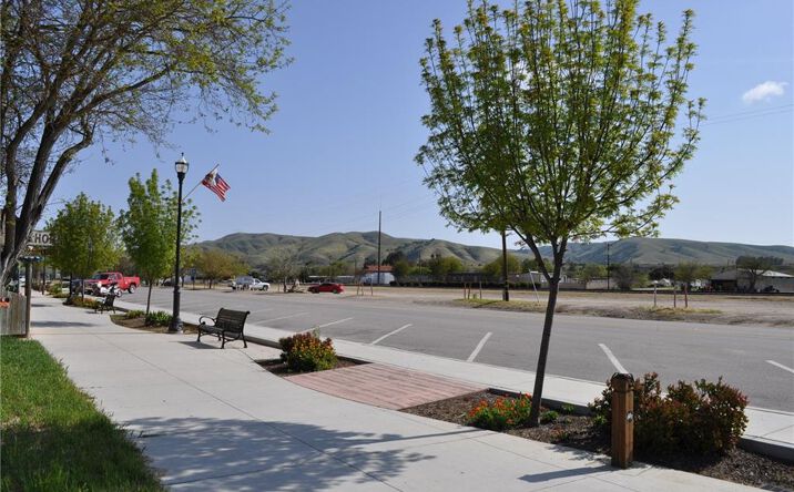 Pictures of Land property located at 1250 Mission Street, San Miguel, CA 93451 for sales - image #1