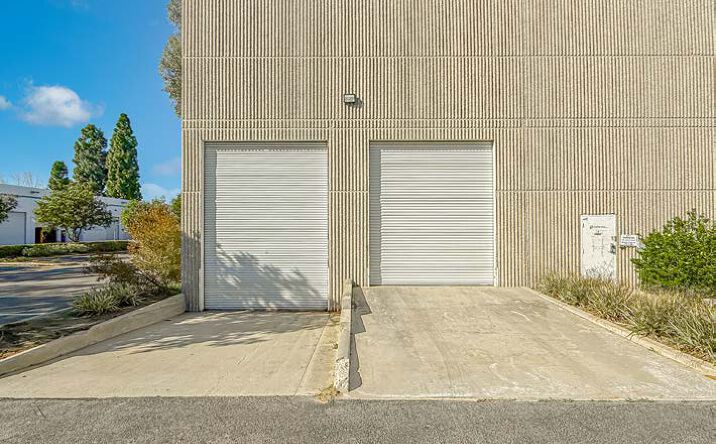 Pictures of Industrial property located at 1340 -1380 Flynn Rd, Camarillo, CA 93012 for sales - image #1