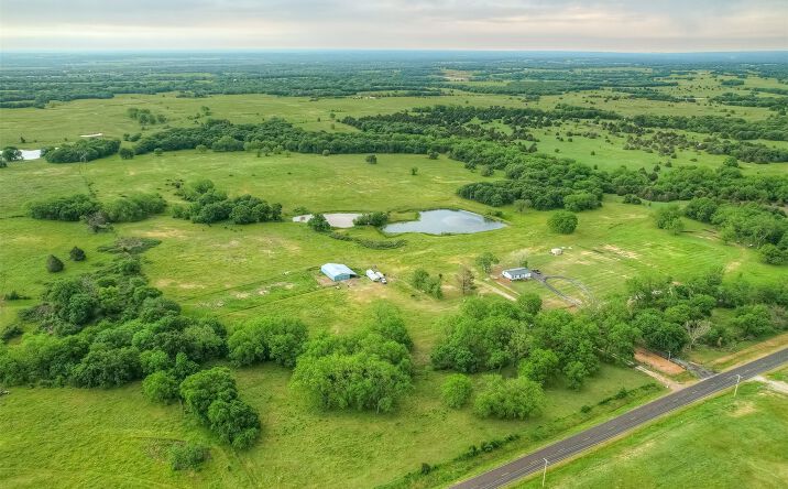 Pictures of Land property located at 26601 Indian Meridian Road, Wynnewood, OK 73098 for sales - image #1