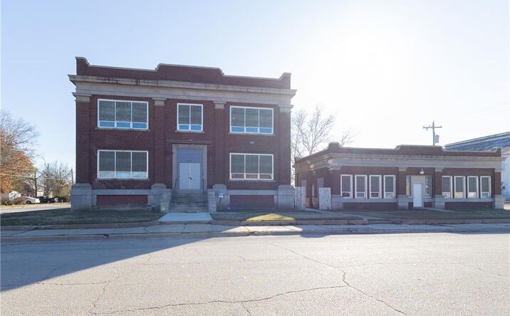 Pictures of Business for Sale, Hospitality, Land property located at 1103 Illinois Street, Neodesha, KS 66757 for sales - image #1