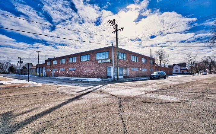 Pictures of Industrial property located at 651 S Martin Luther King Jr Avenue, Waukegan, IL 60085 for sales - image #1