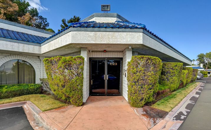 Pictures of Office property located at 601 S Rancho Dr Ste C22 & C23, Las Vegas, NV 89106 for sales - image #1