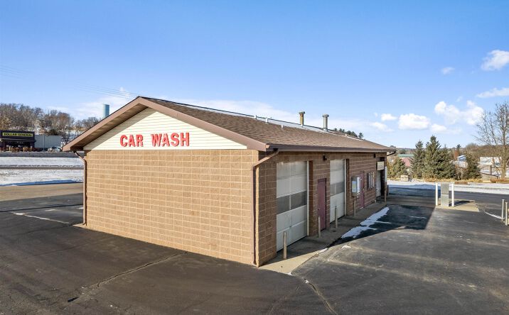 Pictures of Special Purpose property located at 1620 Academy, Elroy, WI 53929 for sales - image #1