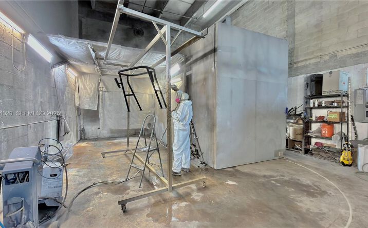 Pictures of Business for Sale, Industrial property located at Aluminum Welding / Manufacturing Business FOR SALE!, Homestead, FL 33032 for sales - image #1
