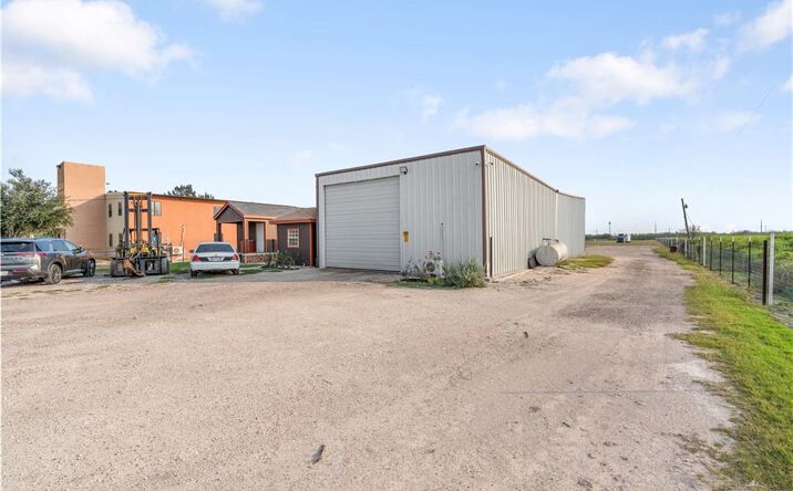 Pictures of Land, Multifamily property located at 5413 Mile 12 1/2 North Road, Mercedes, TX 78570 for sales - image #1