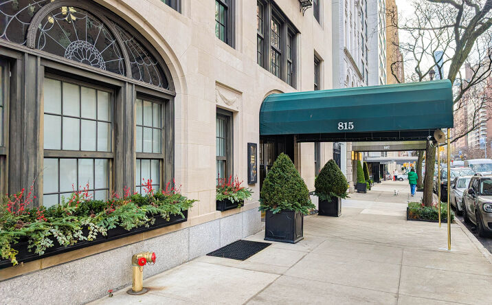 Pictures of Office property located at 815 Park Ave, New York, NY 10021 for sales - image #1