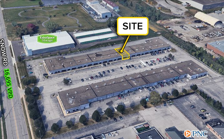 Pictures of Business for Sale, Office property located at 12100 Snow Rd, Parma, OH 44130 for sales - image #1