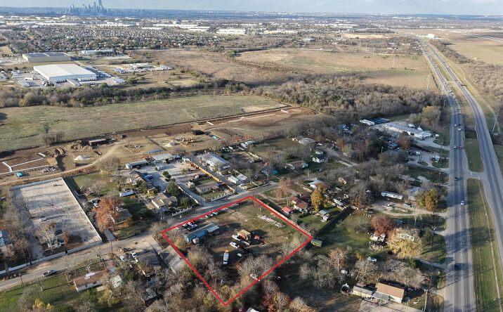 Pictures of Land property located at 4411 Norwood Ln, Austin, TX 78744 for sales - image #1