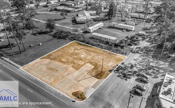 Pictures of Land, Mixed Use property located at 273 W Cypress St, Ludowici, GA 31316 for sales - image #1