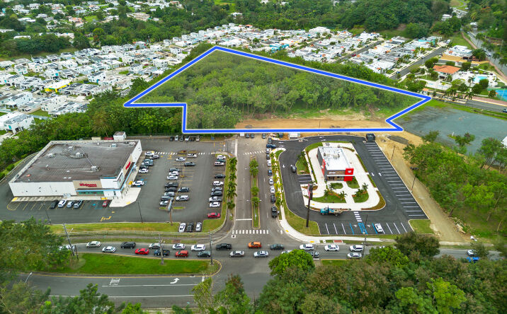 Pictures of Land property located at PR-861 Km 2.7 Pajaros, Bayamon, Bayamón, PR null for sales - image #1