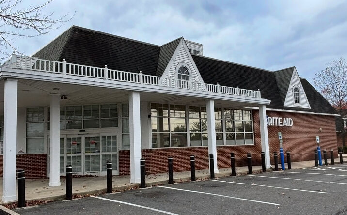 Pictures of Land, Office, Retail property located at 1801 Kuser Rd, Trenton, NJ 08690 for sales - image #1