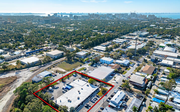 Pictures of Industrial, Mixed Use, Office property located at 2192 Princeton St, Sarasota, FL 34237 for sales - image #1
