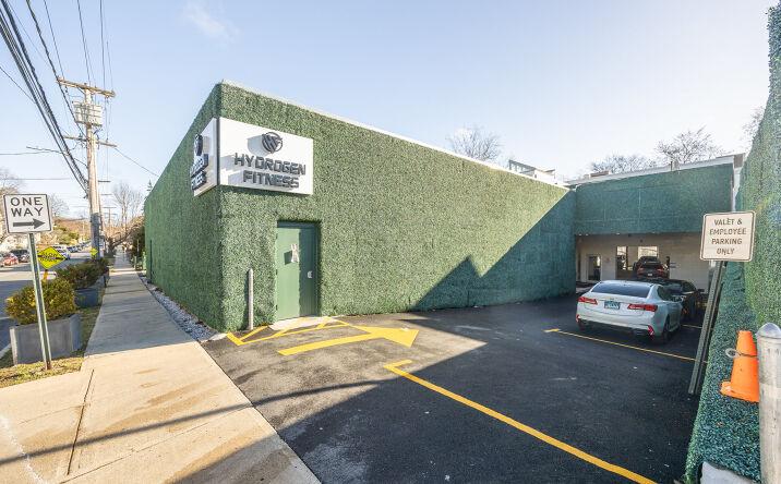 Pictures of Retail property located at 13 Riverdale Ave, Port Chester, NY 10573 for sales - image #1
