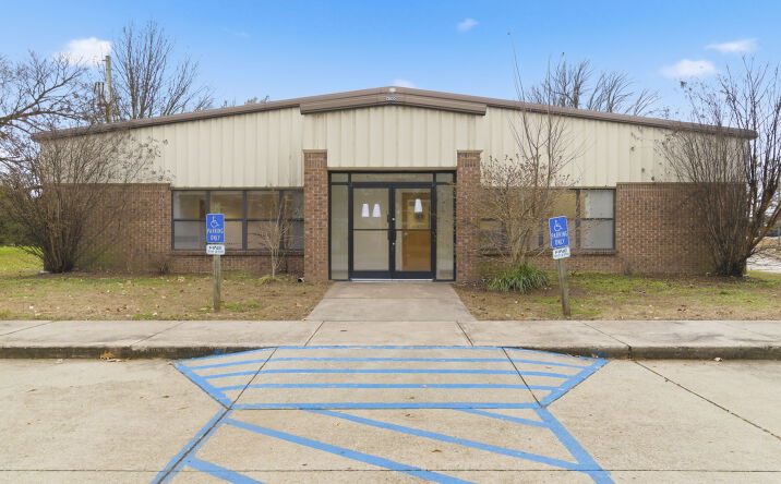 Pictures of Office property located at 718 N Martin Ave, East Prairie, MO 63845 for sales - image #1