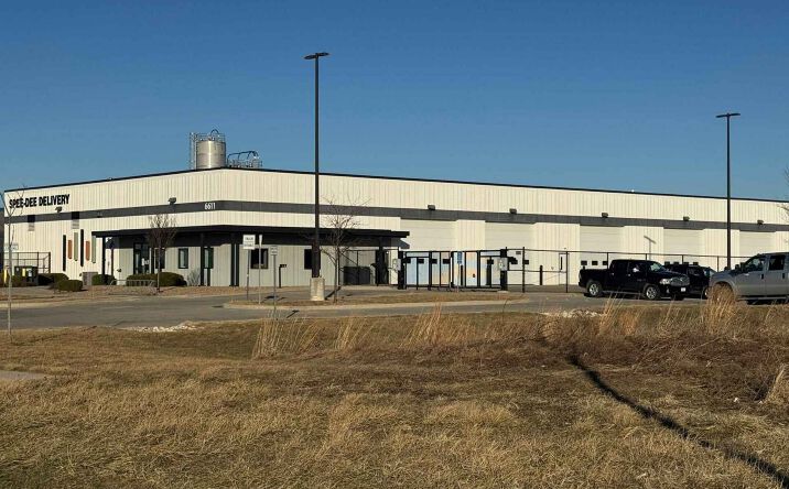 Pictures of Industrial property located at 6611 Partners Ave, Marion, IA 52302 for sales - image #1