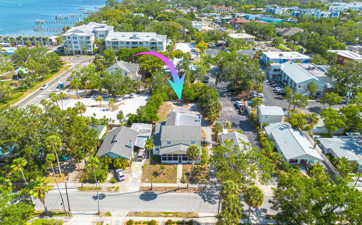 Pictures of Retail, Office, Senior Living property located at 220 Scotland St, Dunedin, FL 34698 for sales - image #1
