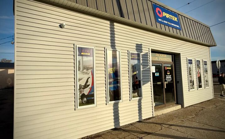 Pictures of Industrial property located at 644 E Michigan Ave, Jackson, MI 49201 for sales - image #1