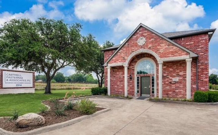 Pictures of Retail, Office property located at 2314 E. Hebron Parkway, Carrollton, TX 75010 for sales - image #1