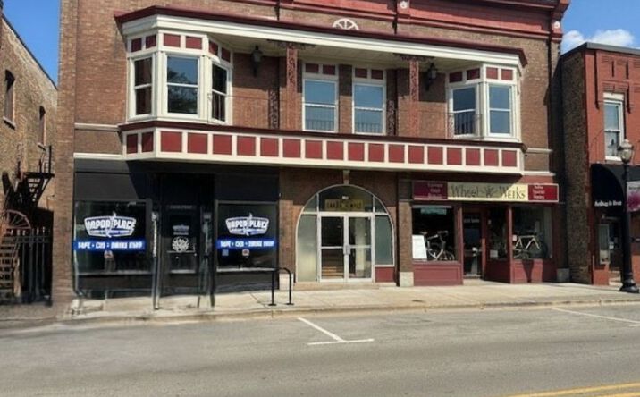 Pictures of Mixed Use property located at 115 N Main St, Crystal Lake, IL 60014 for sales - image #1