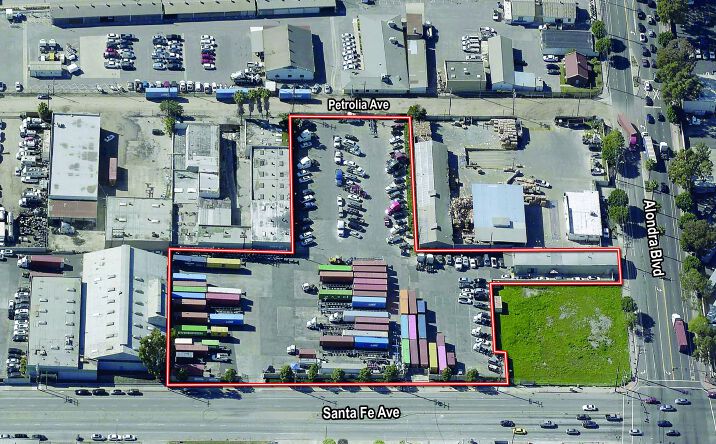 Pictures of Office, Land property located at 927 S. Santa Fe Avenue, Compton, CA 90221 for sales - image #1
