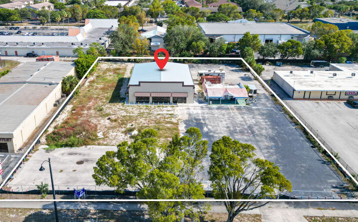 Pictures of Industrial, Retail, Self Storage, Special Purpose property located at 3671 Fowler St, Fort Myers, FL 33901 for sales - image #1