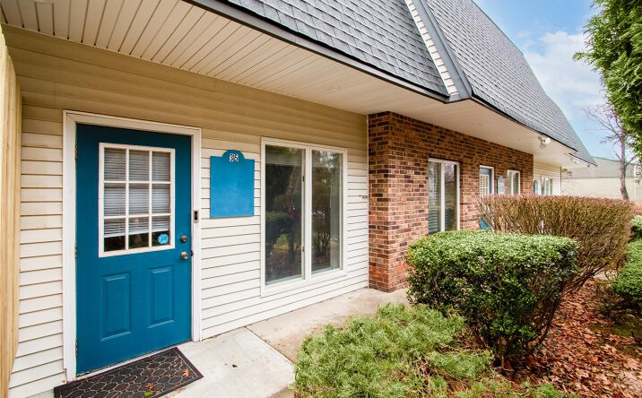 Pictures of Business for Sale, Office property located at 100 S Jersey Avenue 35, Brookhaven, NY 11733 for sales - image #1