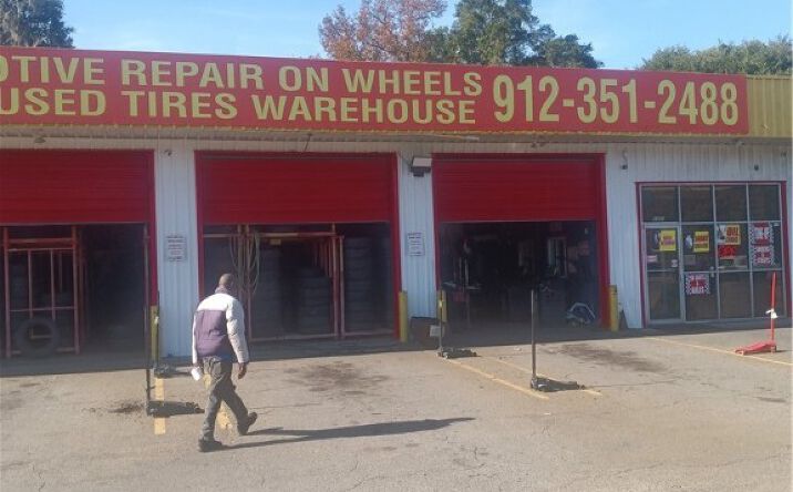 Pictures of Retail property located at 5307 Montgomery Street, Savannah, GA 31405 for sales - image #1