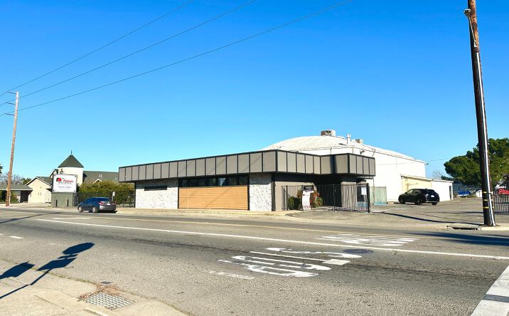 Pictures of Special Purpose property located at 4979 Olivehurst Avenue, Olivehurst, CA 95961 for sales - image #1