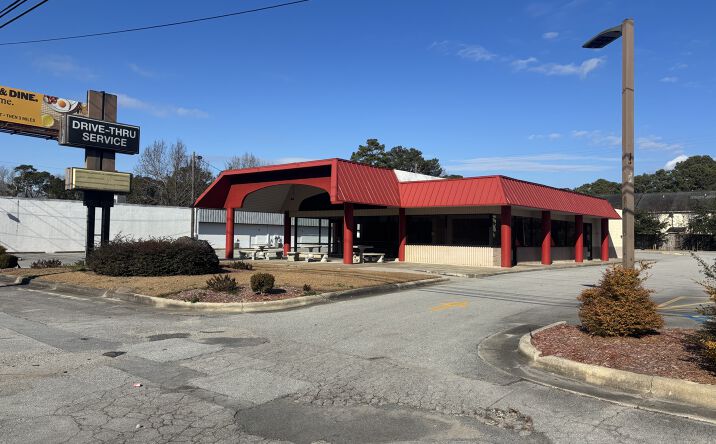 Pictures of Retail property located at 1916 Lejeune Blvd, Jacksonville, NC 28546 for sales - image #1
