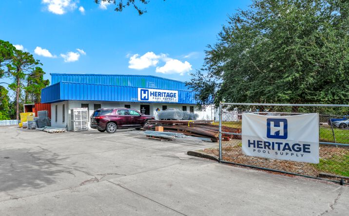 Pictures of Industrial, Retail property located at 2720 Center Pl, Melbourne, FL 32940 for sales - image #1