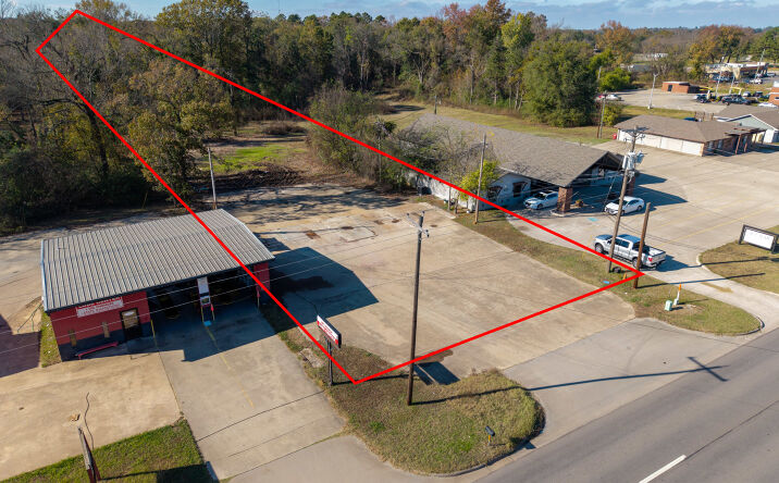 Pictures of Land property located at 914 TX-37, Mount Vernon, TX 75457 for sales - image #1