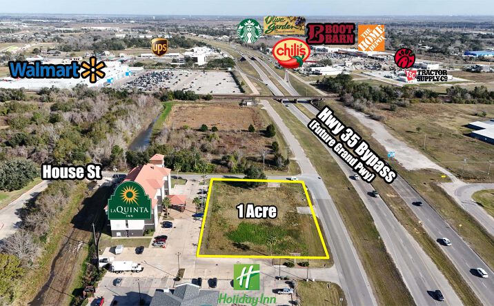 Pictures of Land, Retail property located at 880 TX-35 Loop, Alvin, TX 77511 for sales - image #1