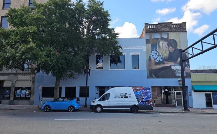 Pictures of Hospitality, Mixed Use, Office, Retail property located at 120 E Forsyth St, Jacksonville, FL 32202 for sales - image #1