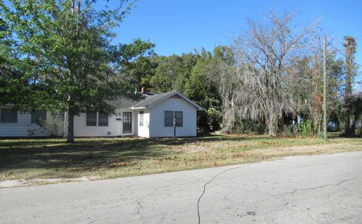 Pictures of Land property located at 110 NE 10th St, Gainesville, FL 32601 for sales - image #1