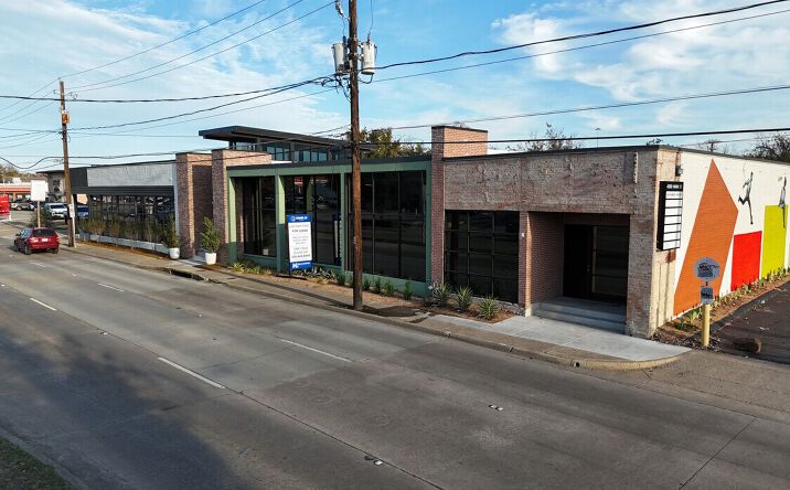 Pictures of Office property located at 4320 Main St, Dallas, TX 75226 for sales - image #1