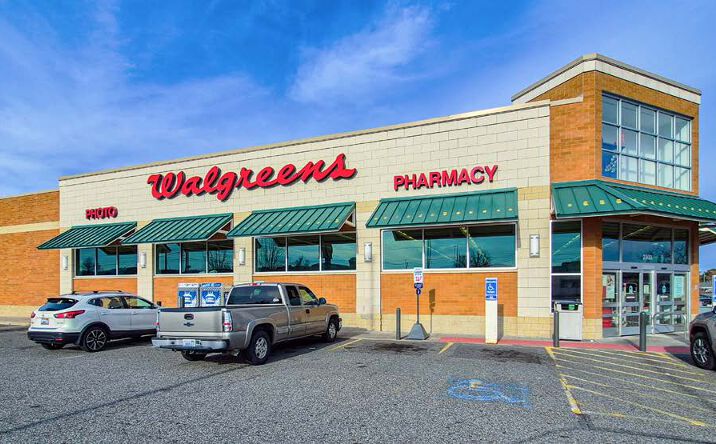 Pictures of Retail property located at 2800 W Clearwater Ave, Kennewick, WA 99336 for sales - image #1