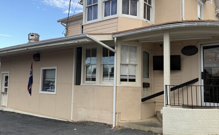 Pictures of Business for Sale, Mixed Use, Office, Retail property located at 305 N Main St, Bridgewater, VA 22812 for sales - image #1