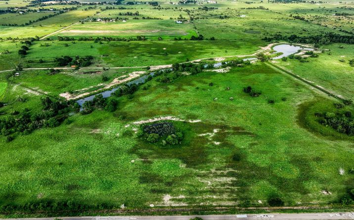 Pictures of Land property located at 1005 Mustang Cross Drive, Waller, USA 77484 for sales - image #1